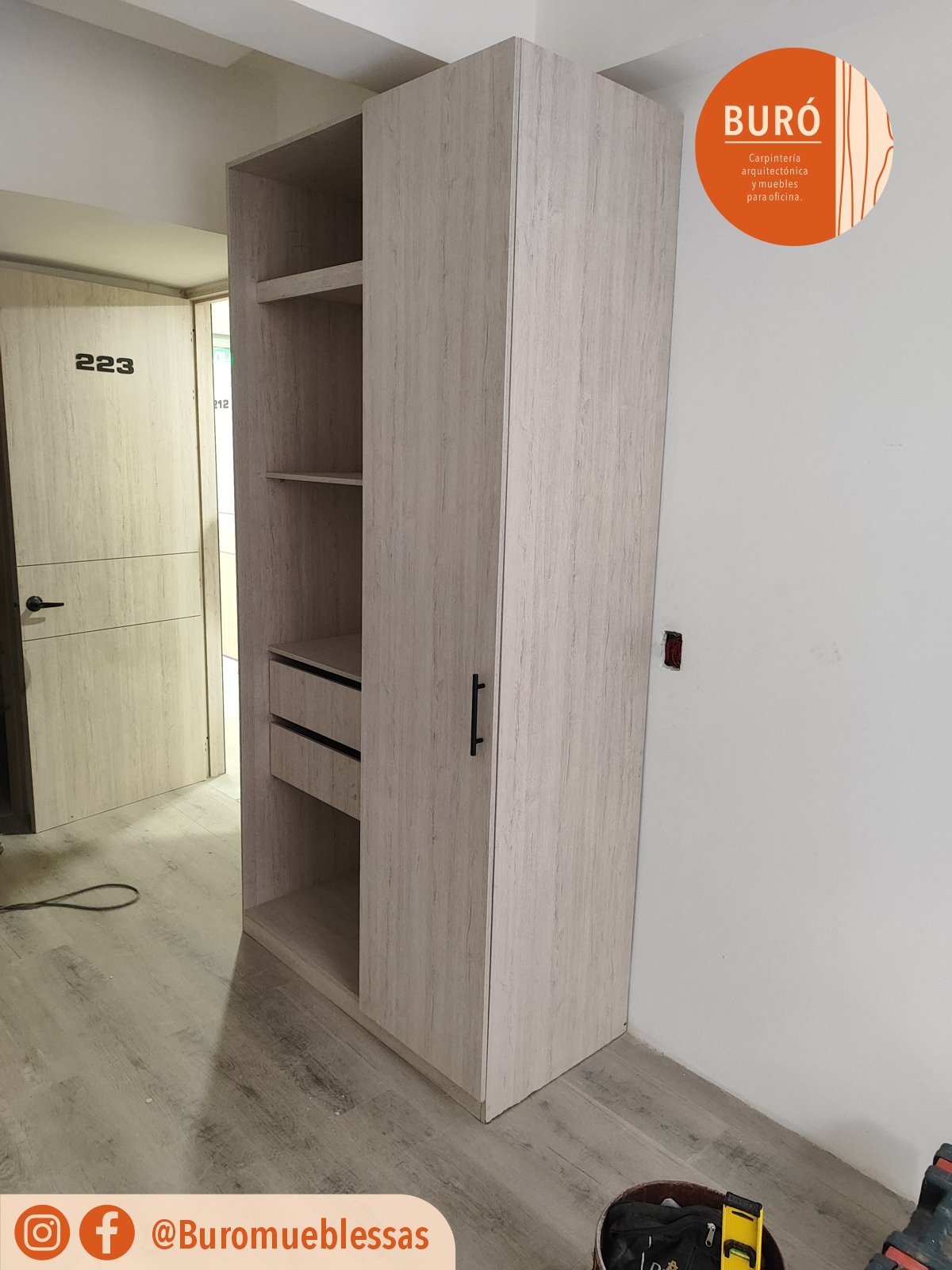 Closet puertas habatibles 8.4.jpg